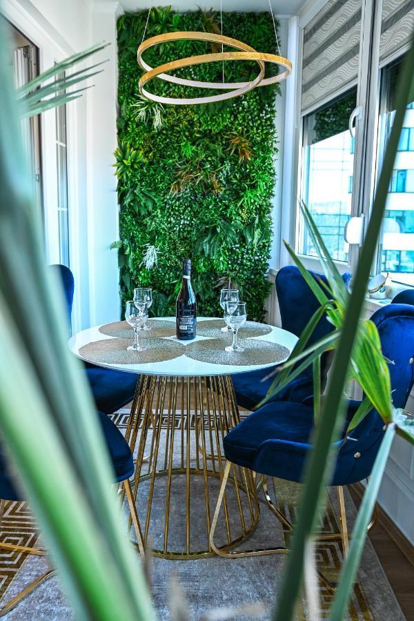 Luxury Apartment Karic Free Parking トゥズラ エクステリア 写真