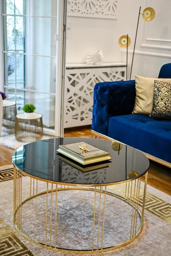 Luxury Apartment Karic Free Parking トゥズラ エクステリア 写真
