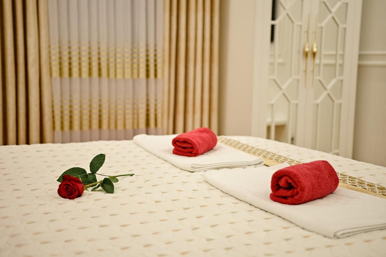Luxury Apartment Karic Free Parking トゥズラ エクステリア 写真
