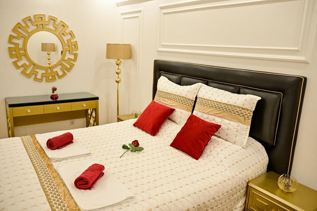Luxury Apartment Karic Free Parking トゥズラ エクステリア 写真
