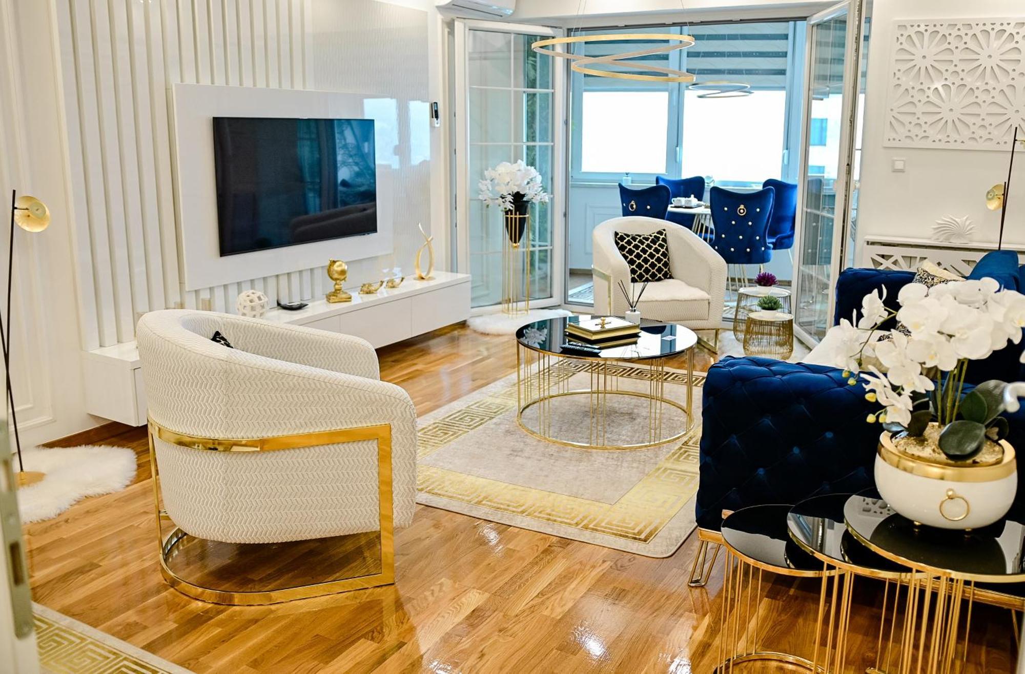 Luxury Apartment Karic Free Parking トゥズラ エクステリア 写真